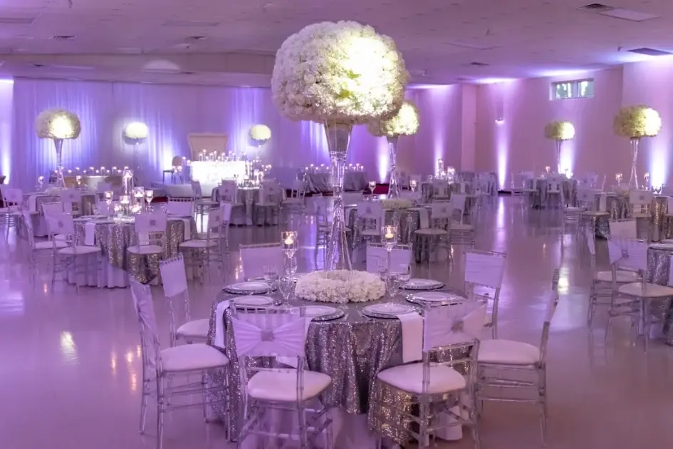 Bais Menachem of N. Miami Beach