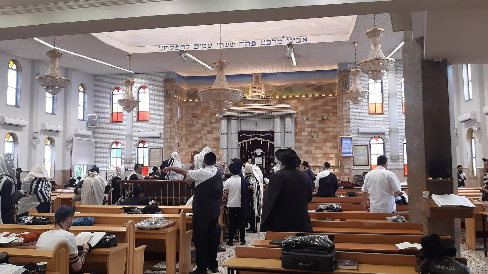 Chabad-Dovrei Tzarfatit