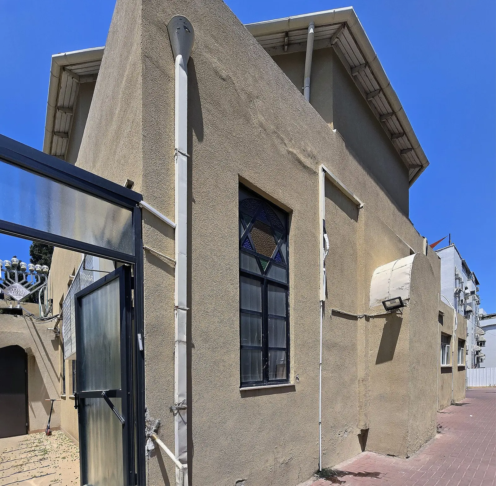 The Beit Hakneset Chabad