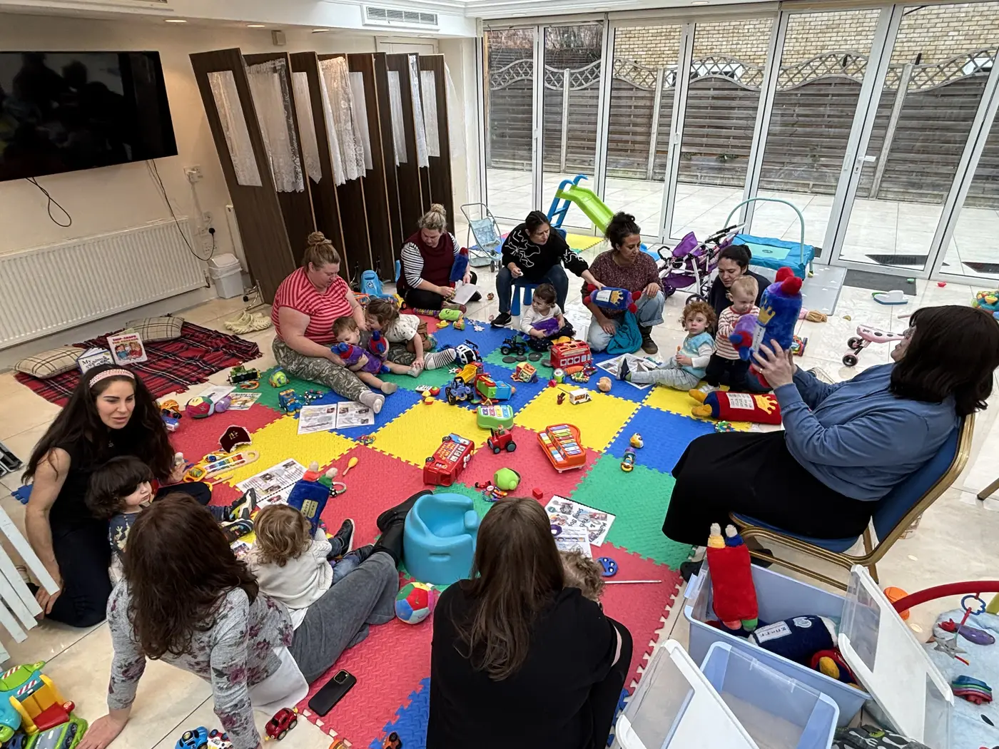 JOIN OUR MUM 'N TOTS GROUP