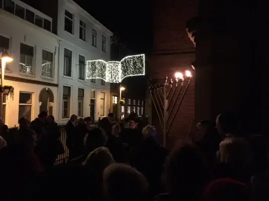 Chanoeka bij de Synagoge van Arnhem