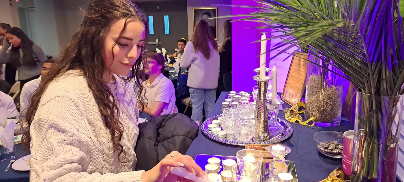 Shabbat Dinner