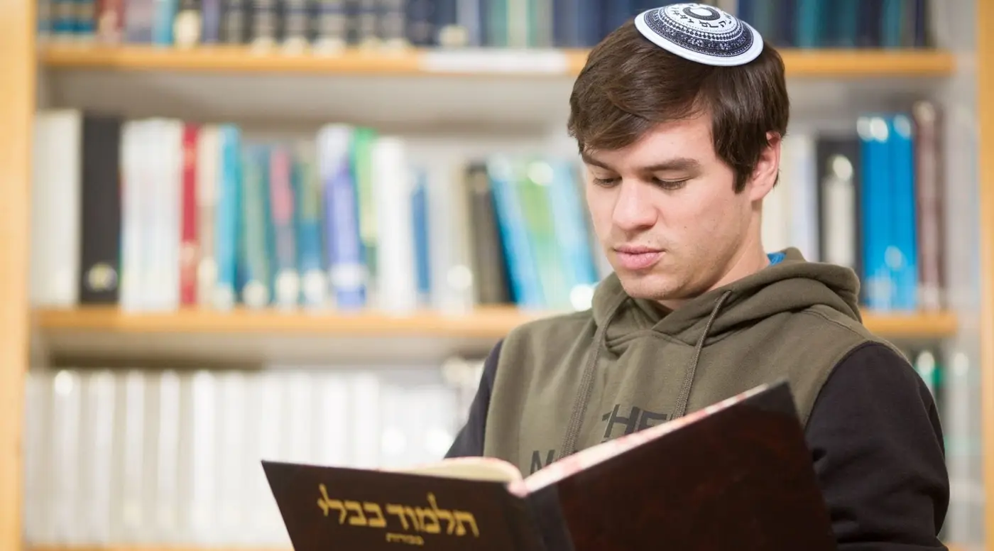 Academic Excellence Providing students with lifelong tools and a love for independent Torah study