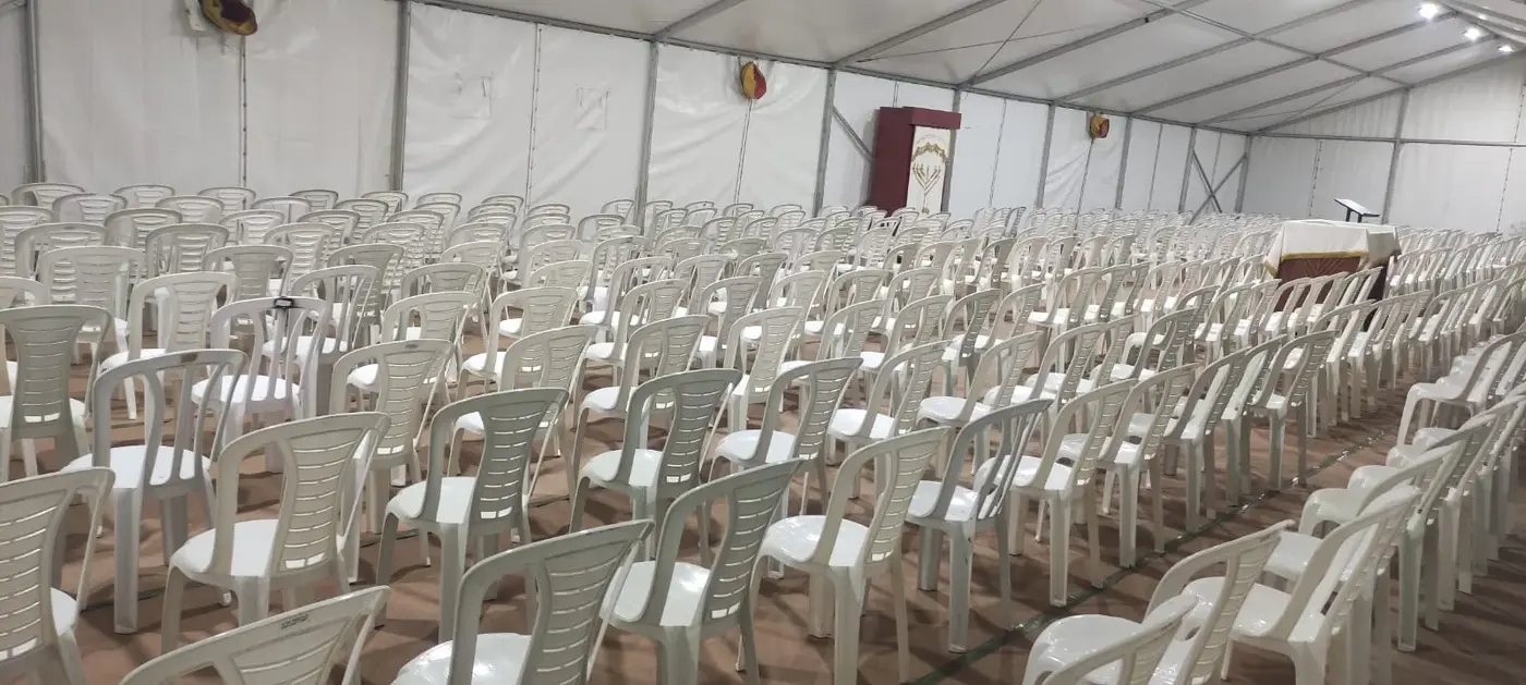 הסניפים שלנו עשרים השלוחים ובתי חב"ד באשדוד עומדים הכן לשירותך!