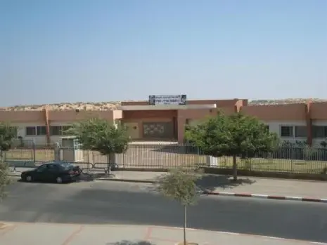 הסניפים שלנו עשרים השלוחים ובתי חב"ד באשדוד עומדים הכן לשירותך!