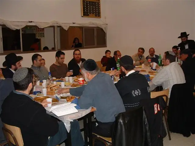 שיעורי תורה בבית חב"ד