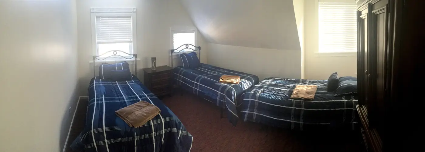 4 Rooms