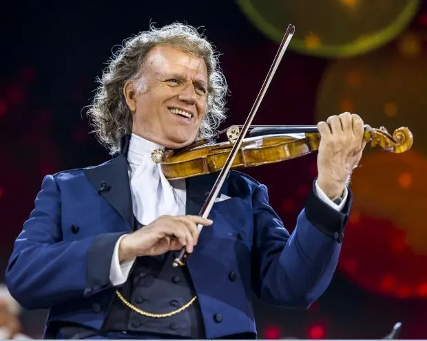 MUSIC & MEMORIES IN MAASTRICHT, A CONVERSATION WITH ANDRÉ RIEU- Eliyahu Sapir