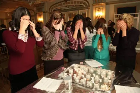 Shabbat at Chabad Friday Night Dinners Special Shabbaton Lectures Classes on Intro to Shabbat