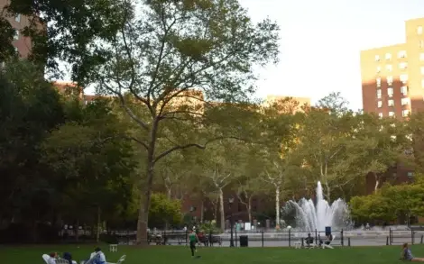 Shofar blowing at the New York Hebrew - Chabad High Holidays
