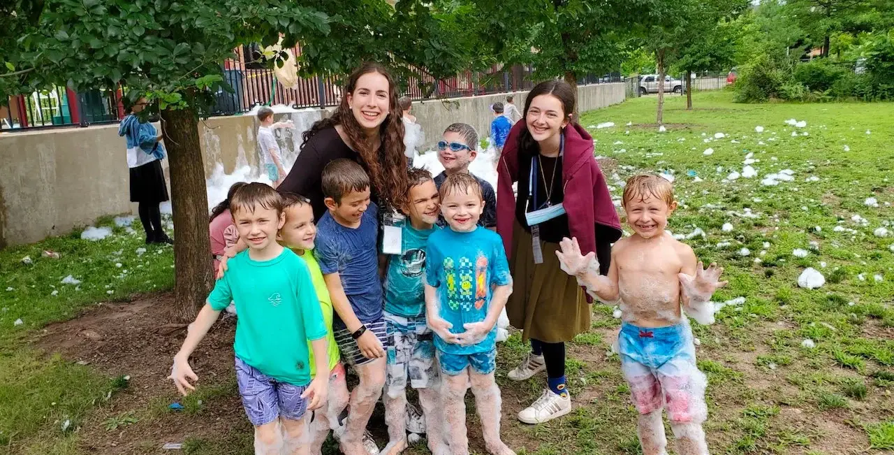 WELCOME! Home to the Happiest Campers in Greater New Haven! Register