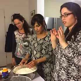 הפרשת החלה ט"ו באב תשע"ד 2014 - סדנת חיתוך ירקות ראש השנה תשע"ה 2014 - סדנת בצק סוכר