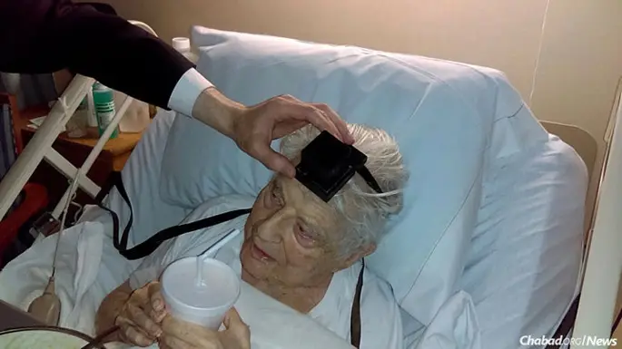 A 104-Year-Old Harvard Grad’s Unexpected Final Mitzvah