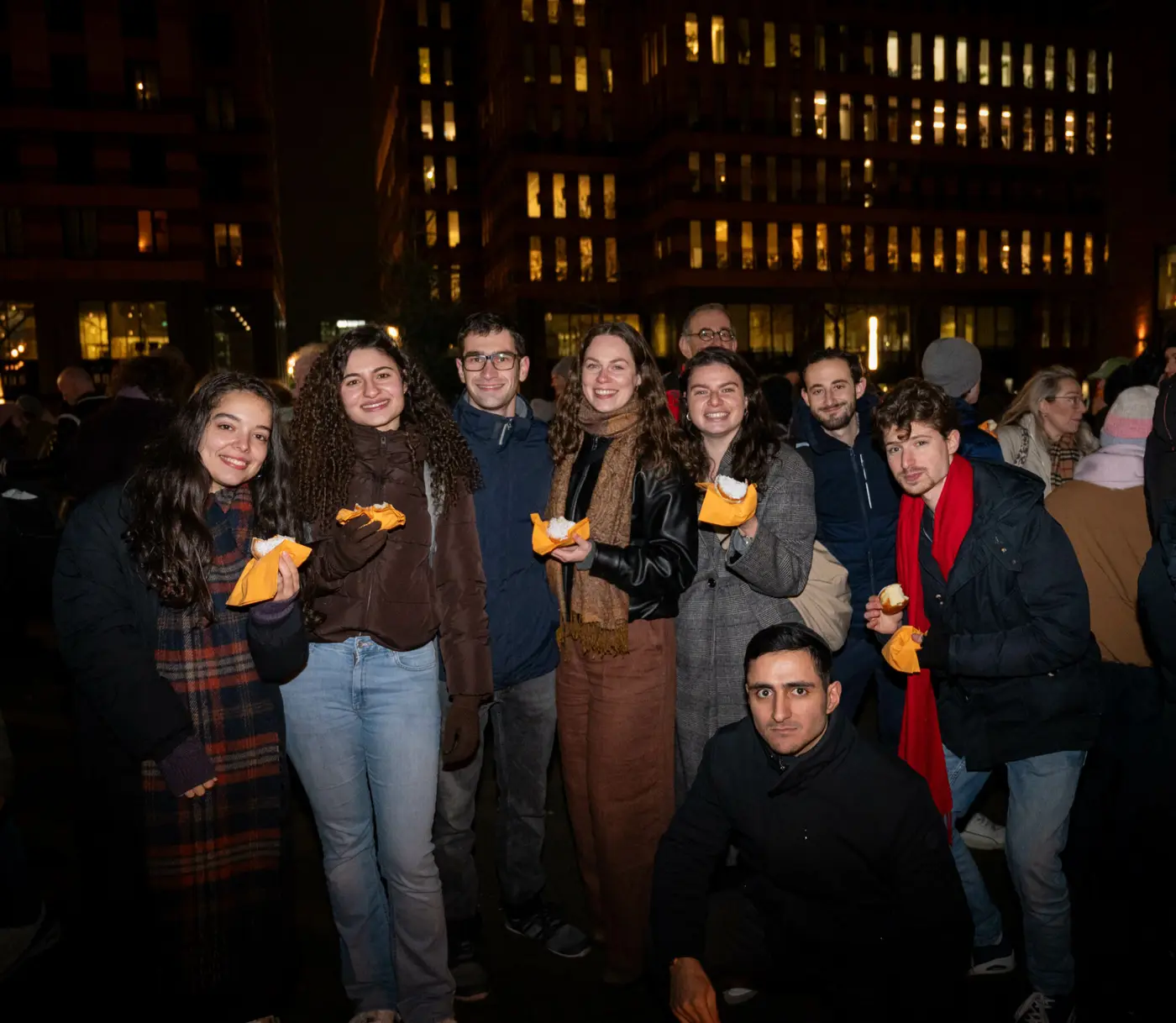 Grootse viering van Chanoeka op de Amsterdamse Zuidas
