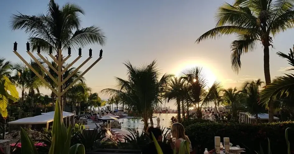 ChabadCaymanIslands.com