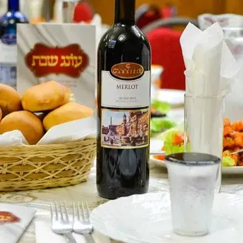 סעודות שבת וחג Shabbat and Holiday Meals More Info
