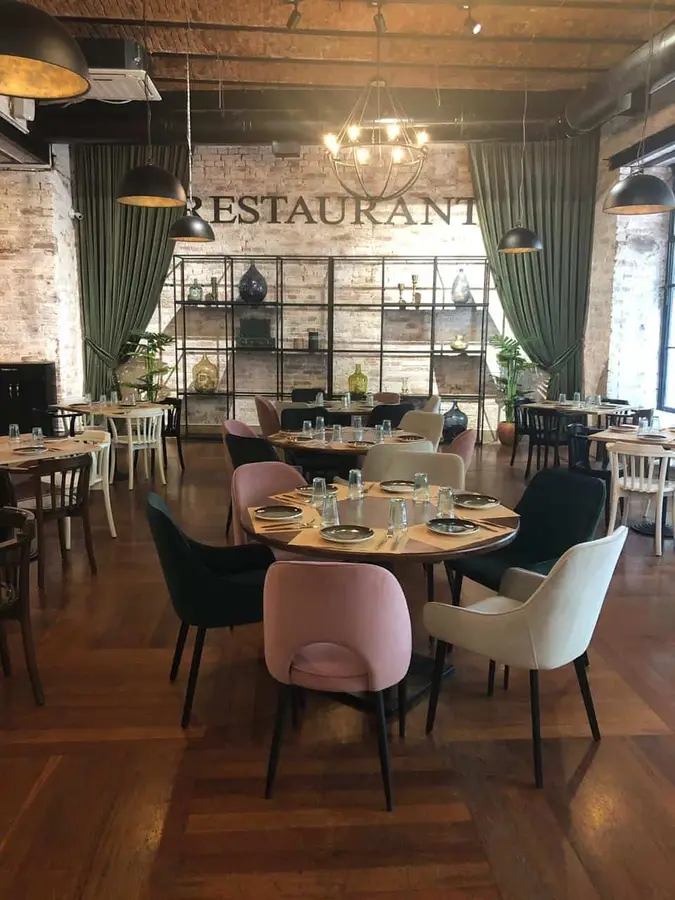 מסעדה בשרי מנדיס 7 Bambis Rigi Street, T'bilisi, Georgia