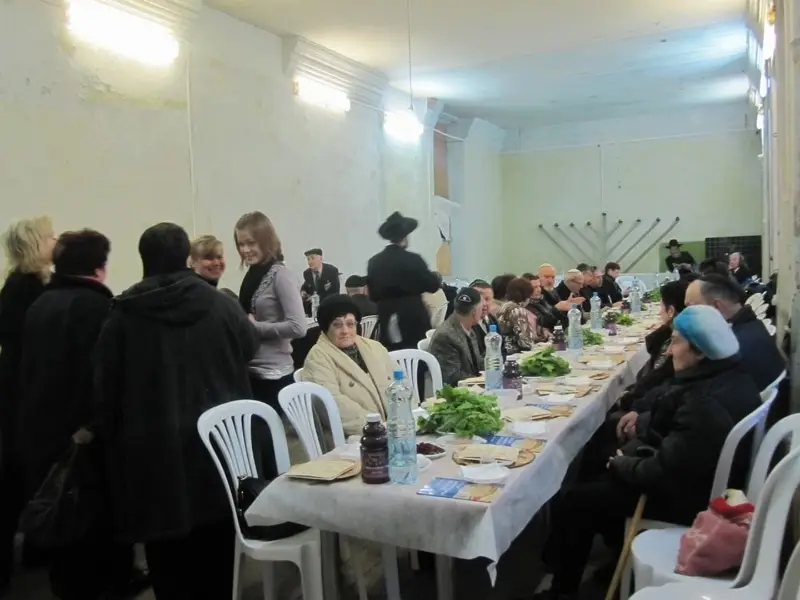 Name: Rabbi Yitzchak & Nechama Kofman