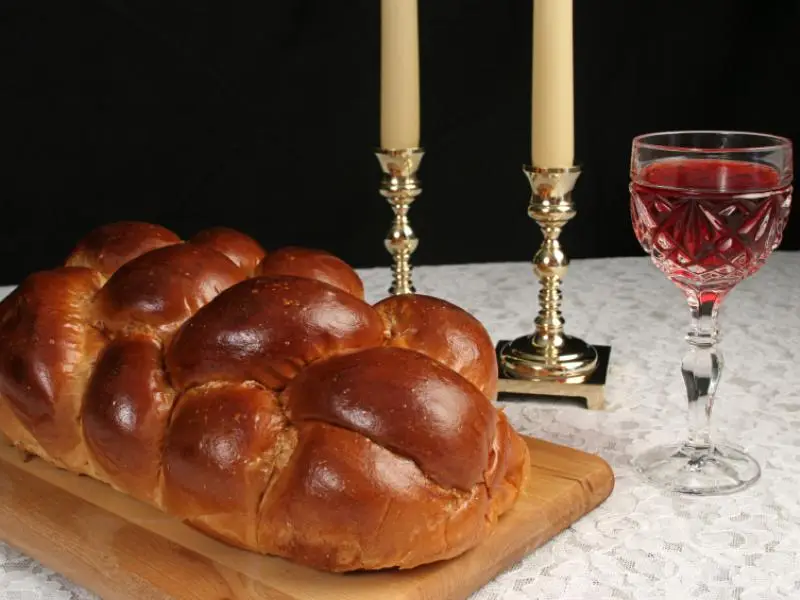 Shabbat Dinner