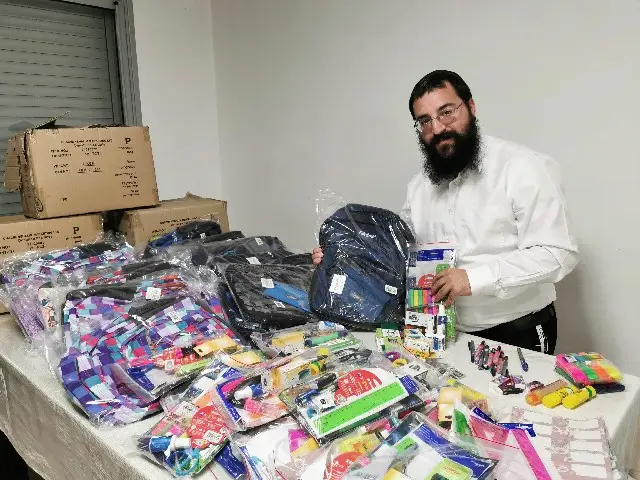 גם כאן, בשכונת הכרמים אנו לרשותך – לכל אחד ואחת ומכל הלב, כל הזמן ובכל עניין יהודי.