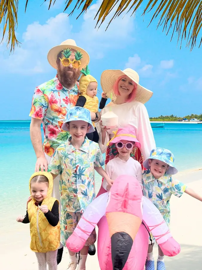 Purim in Hawaii 😎🌴🌸🥥 - Part 1 What a holiday! This community is sunshine! ☀️ Join us for the next one ➡️ JewishRenton.com/passover