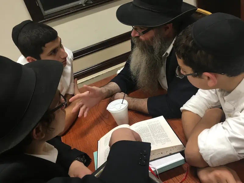 חסיד, ירא שמים, ולמדן