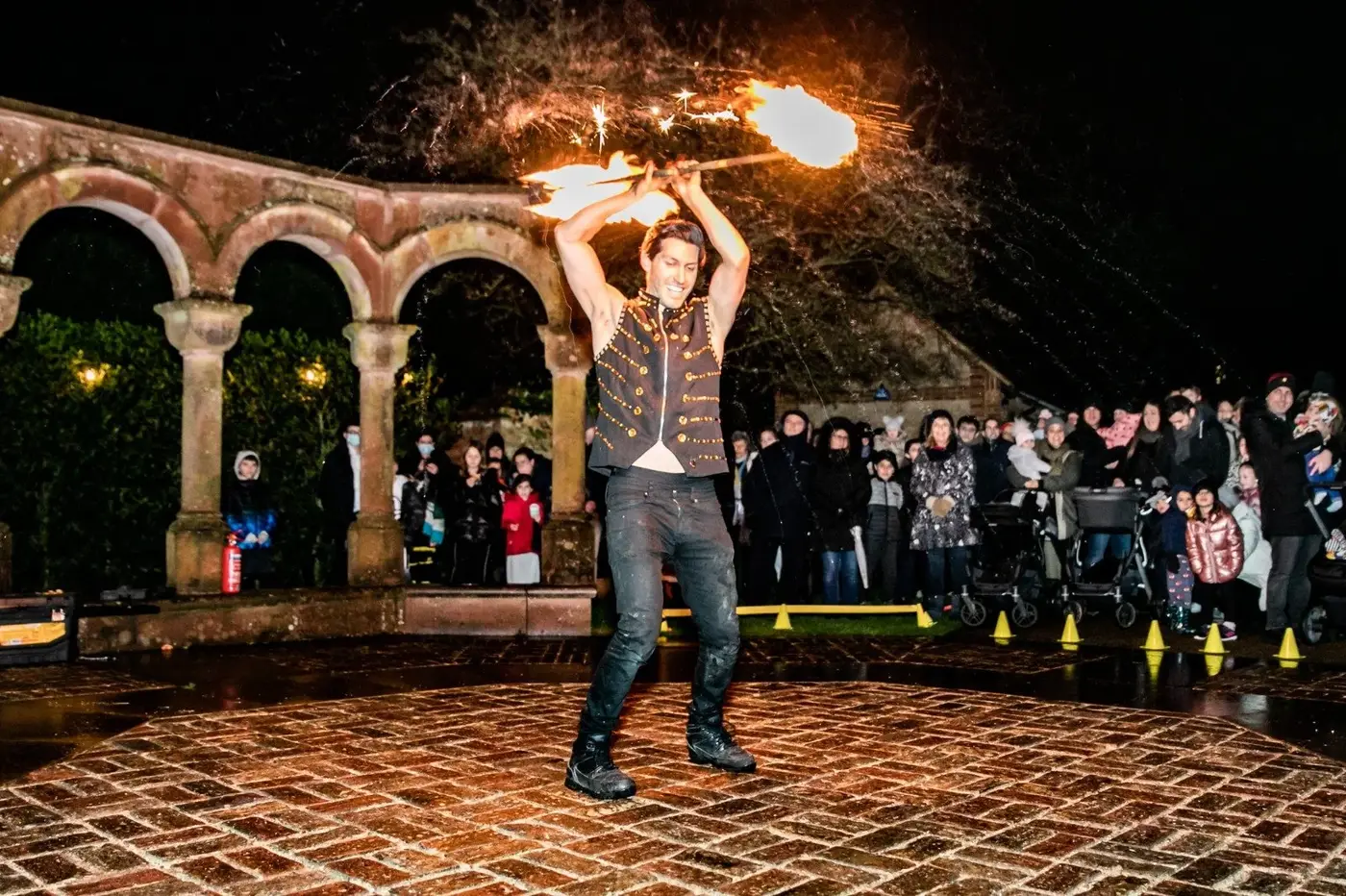 FIRE & ICE Chanukah Spectacular 2021 and the UK’s first Drone Menorah