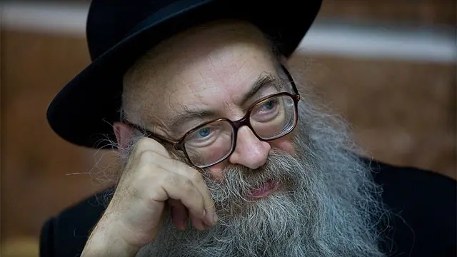 Rav Azimov ZL