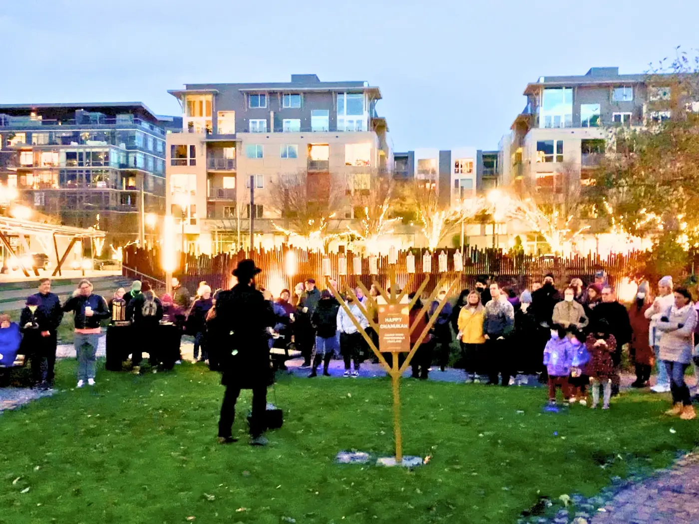 CHABAD YOUNG PROFESSIONALS & CHABAD NW PORTLAND