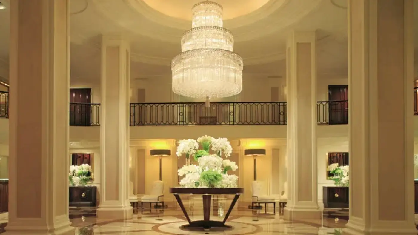 Shabbat Services at Beverly Wilshire, A Four Seasons Hotel