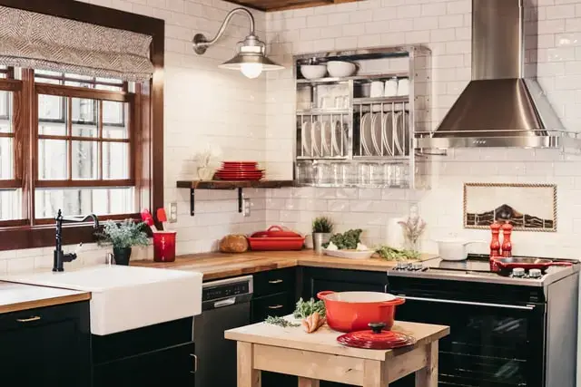 Kitchen koshering
