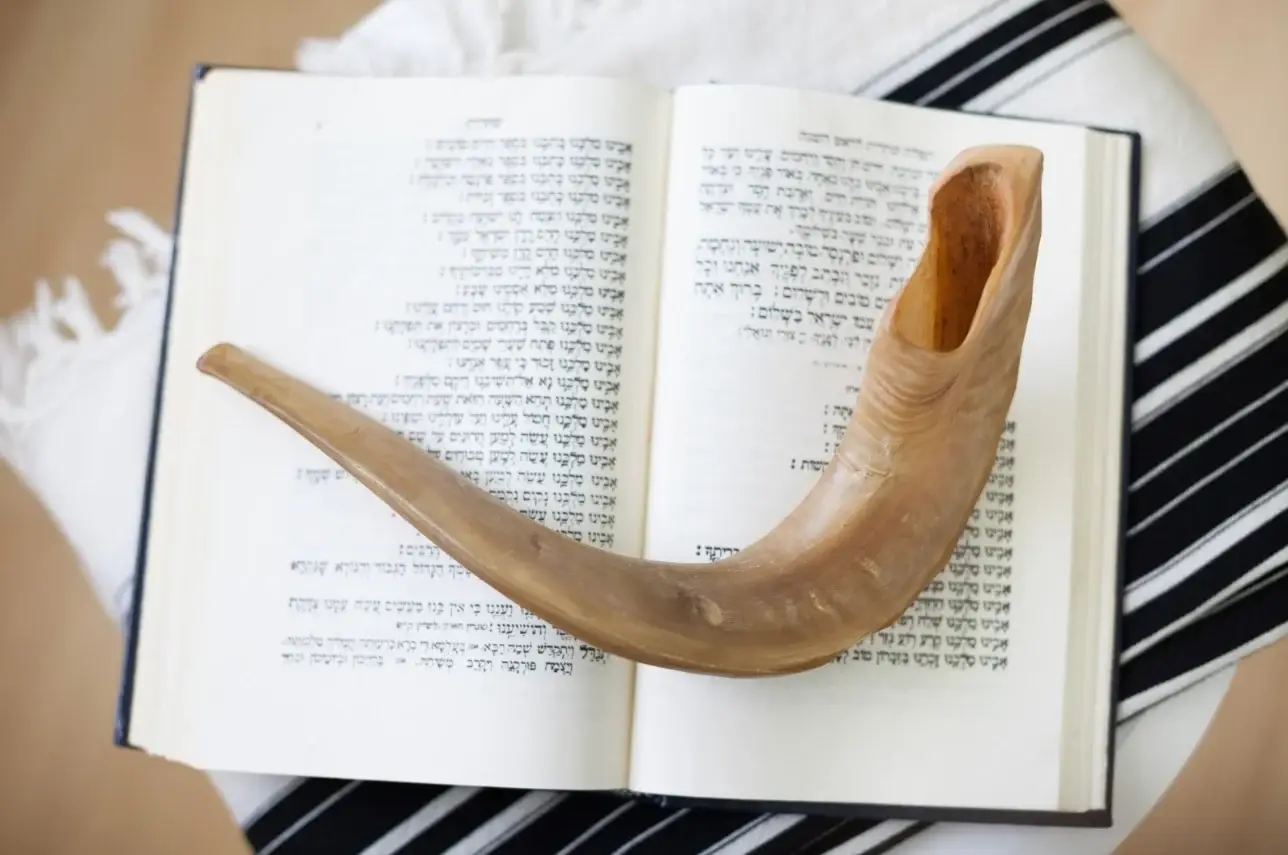 Yom Kippur at Chabad of Highland Park