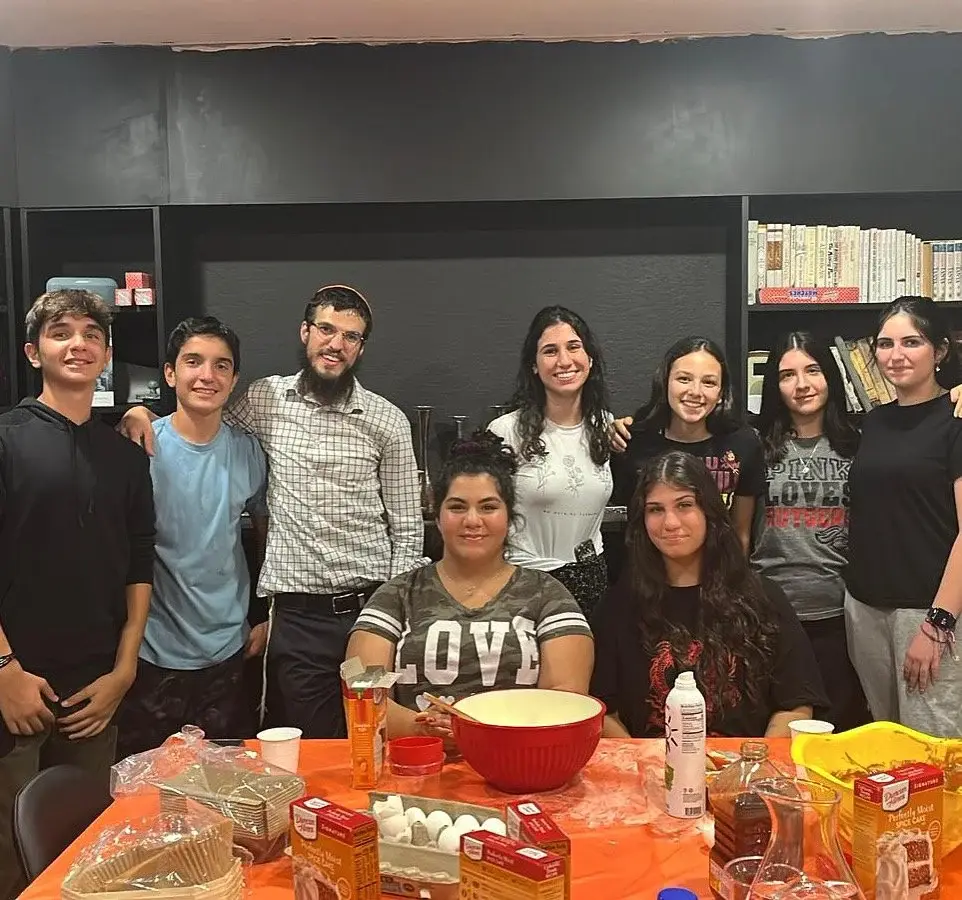 Jewish, teens, happy, family, highschool, college, sukkot. shabbat