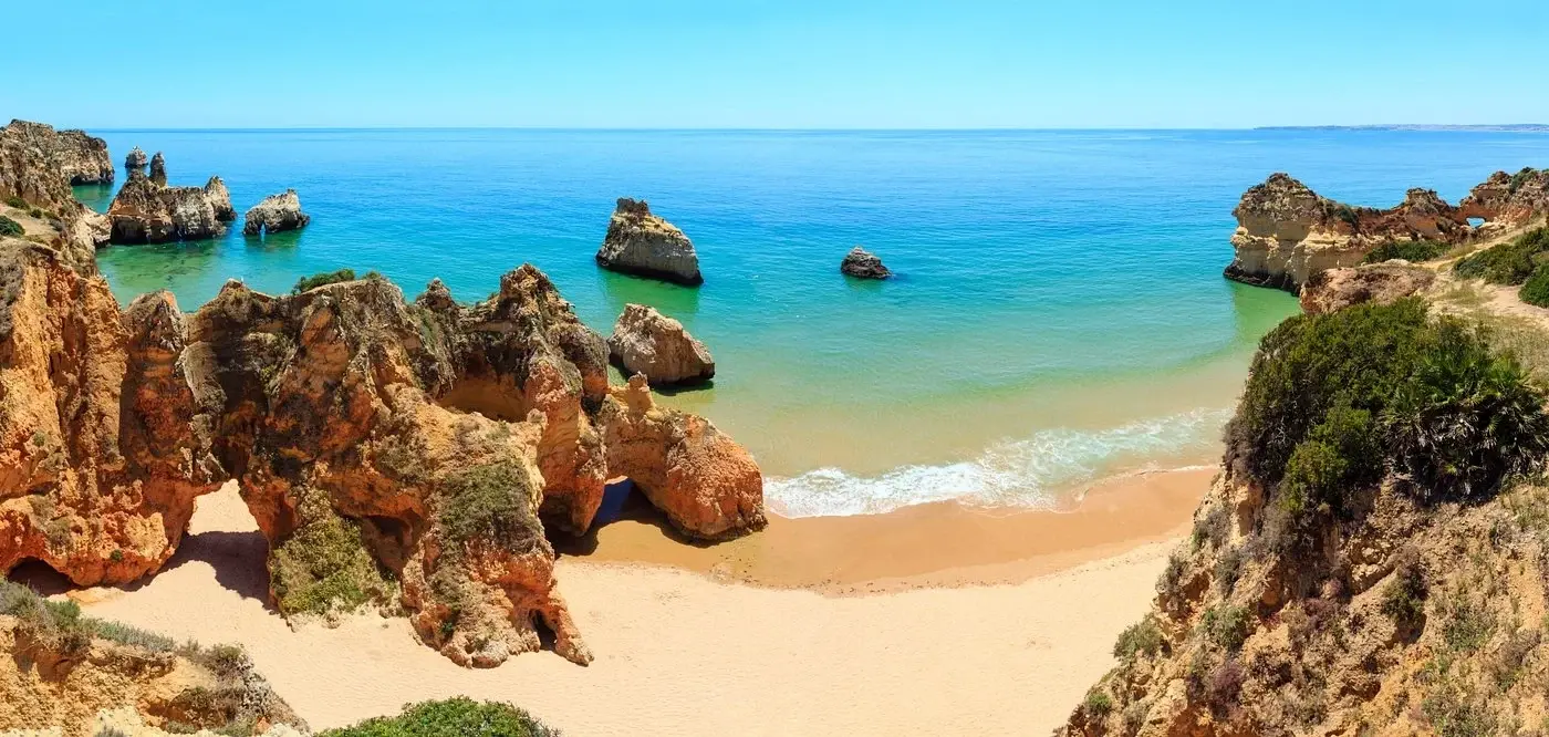 Welcome to Chabad Algarve Contact Us