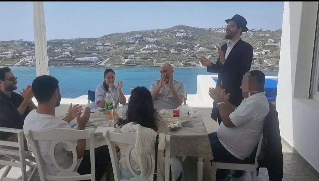 בית חבד מיקונוס יוון בית חב"ד מיקונוס • בית חבד מיקונוס יוון