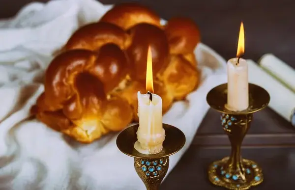 High Holidays at Chabad! Join us for an uplifting and meaningful High Holiday experience at Chabad!