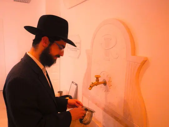 Join us to discover the Ancient Jewish and Kosher Tradition in Naples and South Italy.