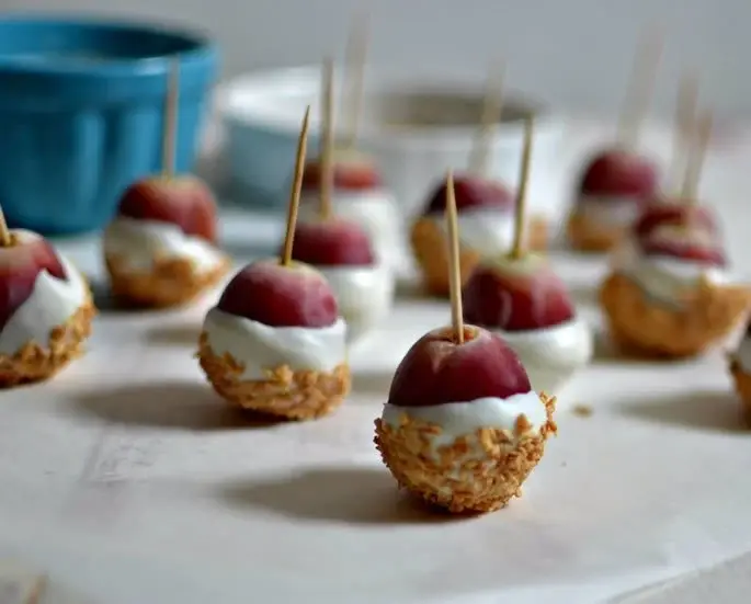 How do you celebrate Tu B’ Shevat ?
