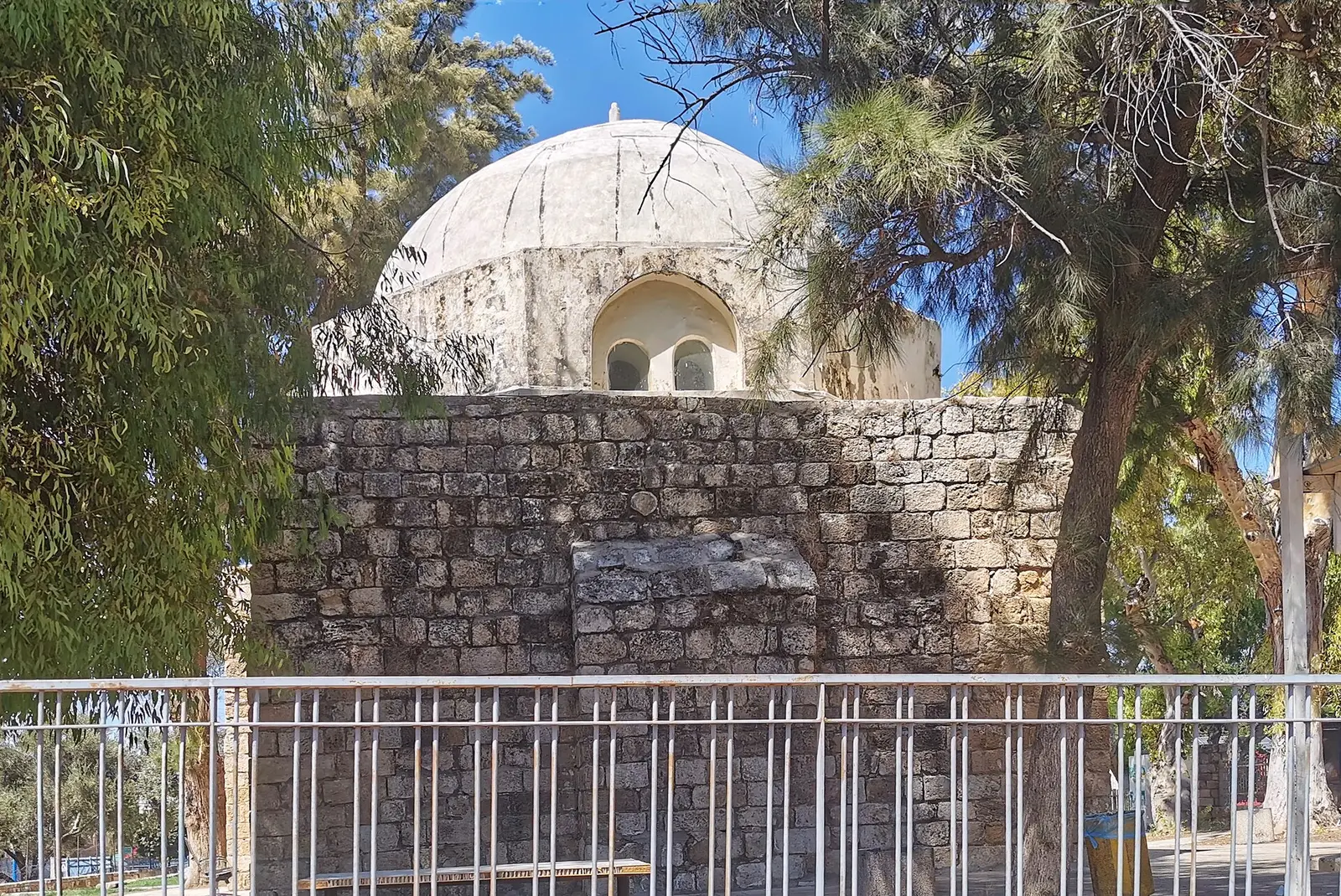 Beis Chabad of the Green Yavne
