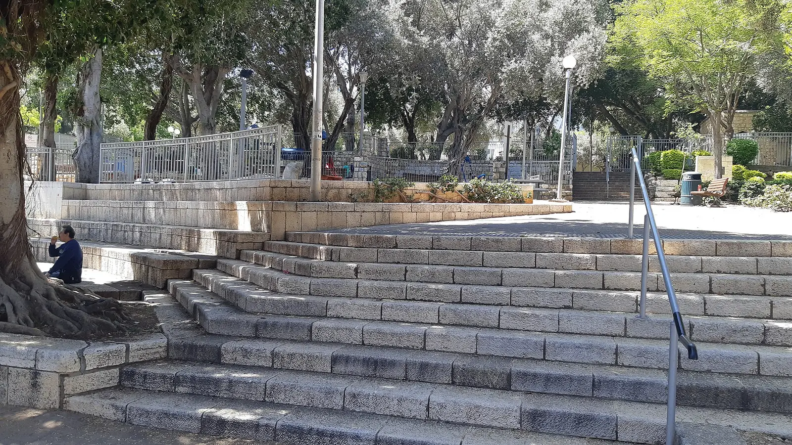 Yeshivas Chasidei Chabad Haifa