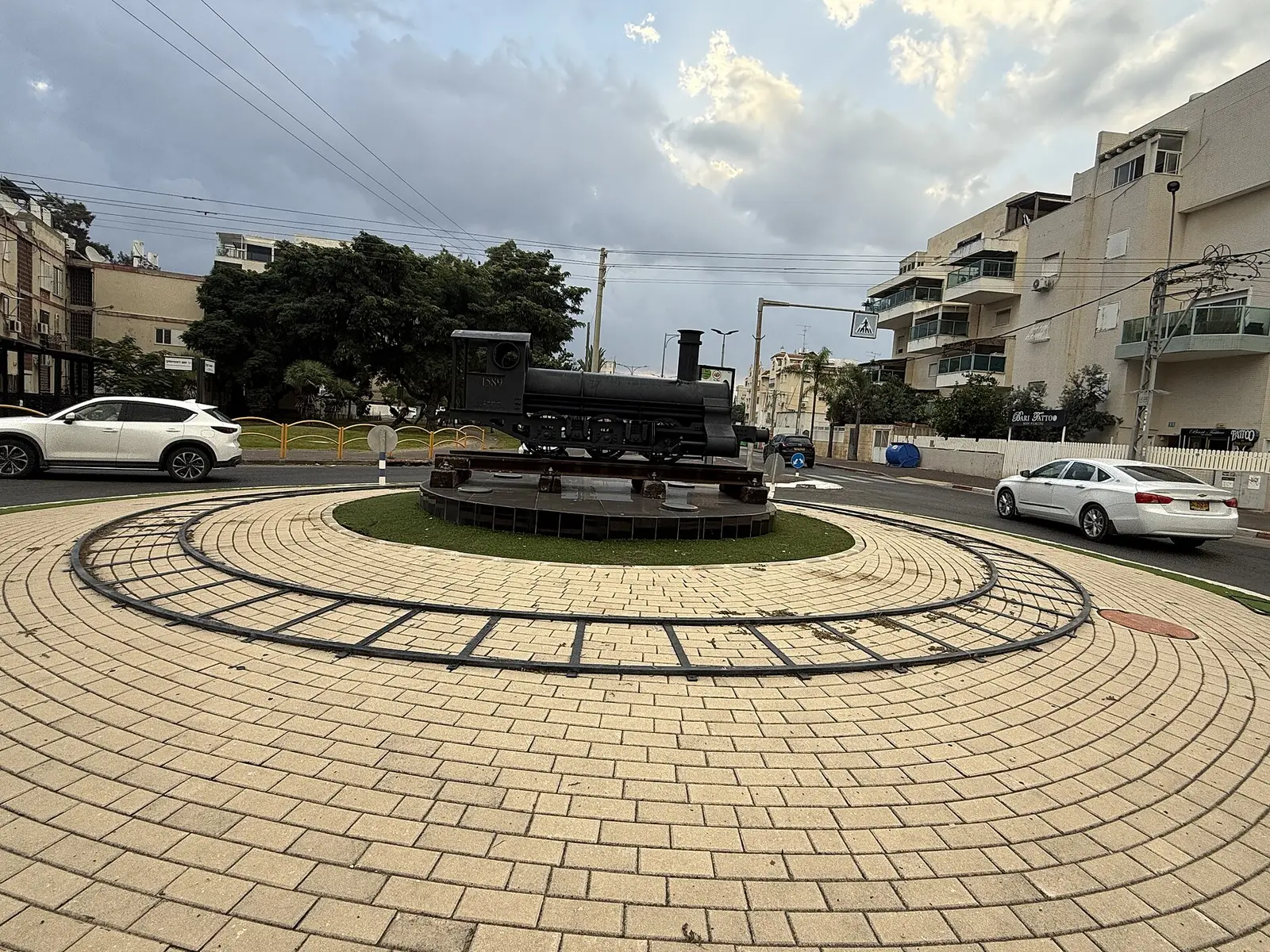 Chabad Kiryat Shmiel Beit
