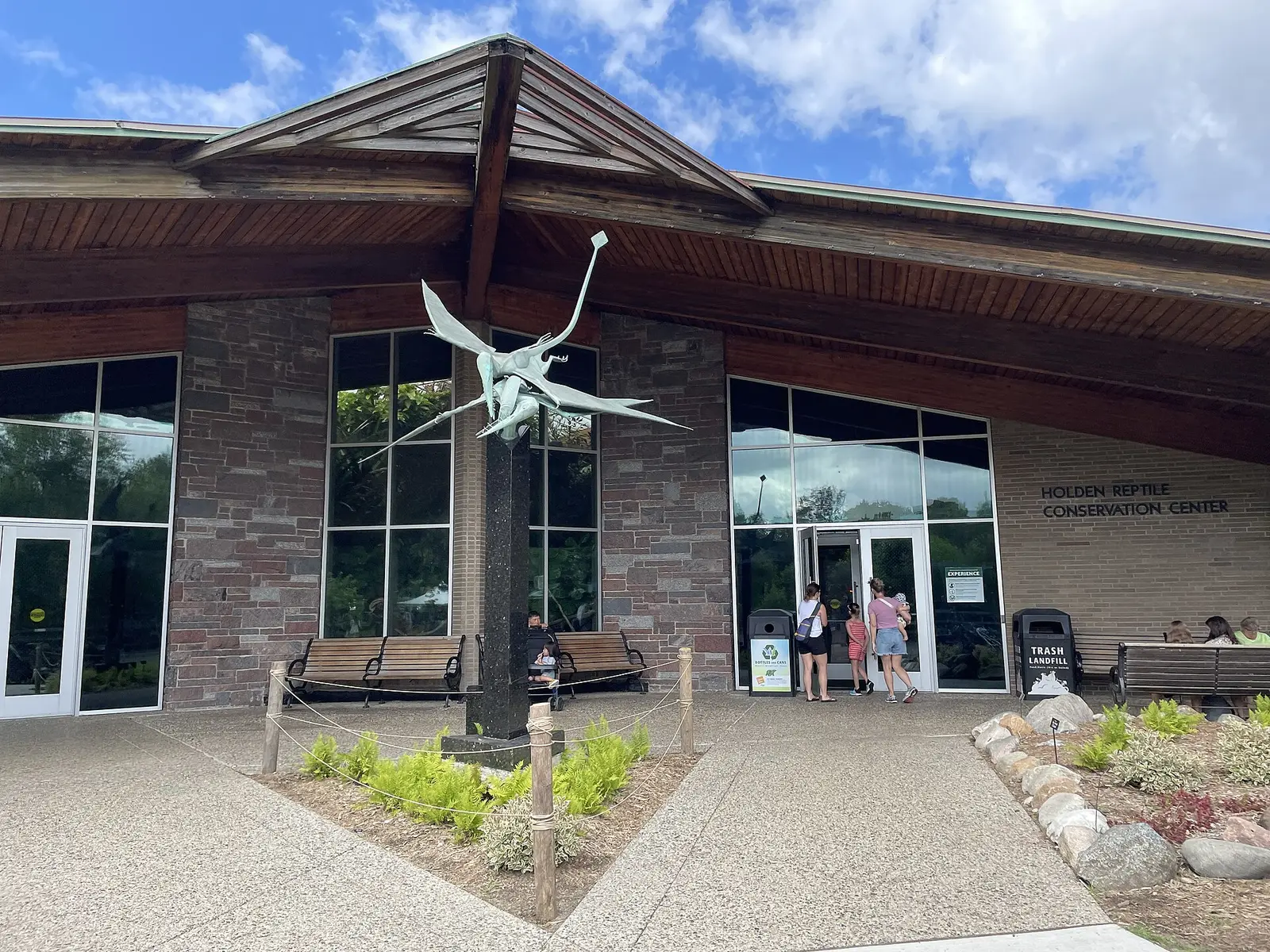 The Wilmos & Lillian Schwarcz Education Center - Girls Building